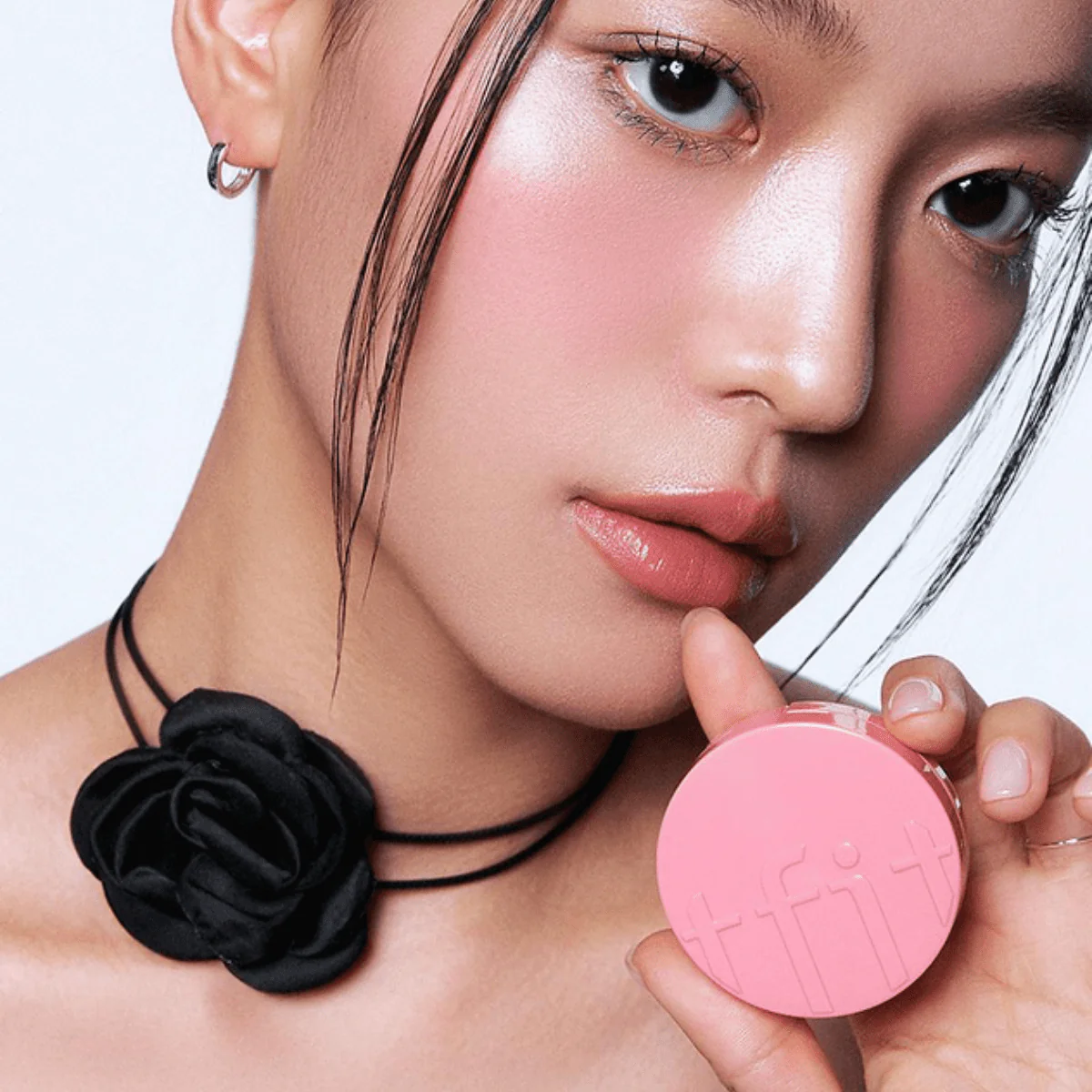 Fluffy Velvet Cushion Blush (5 Shades) - Image 3