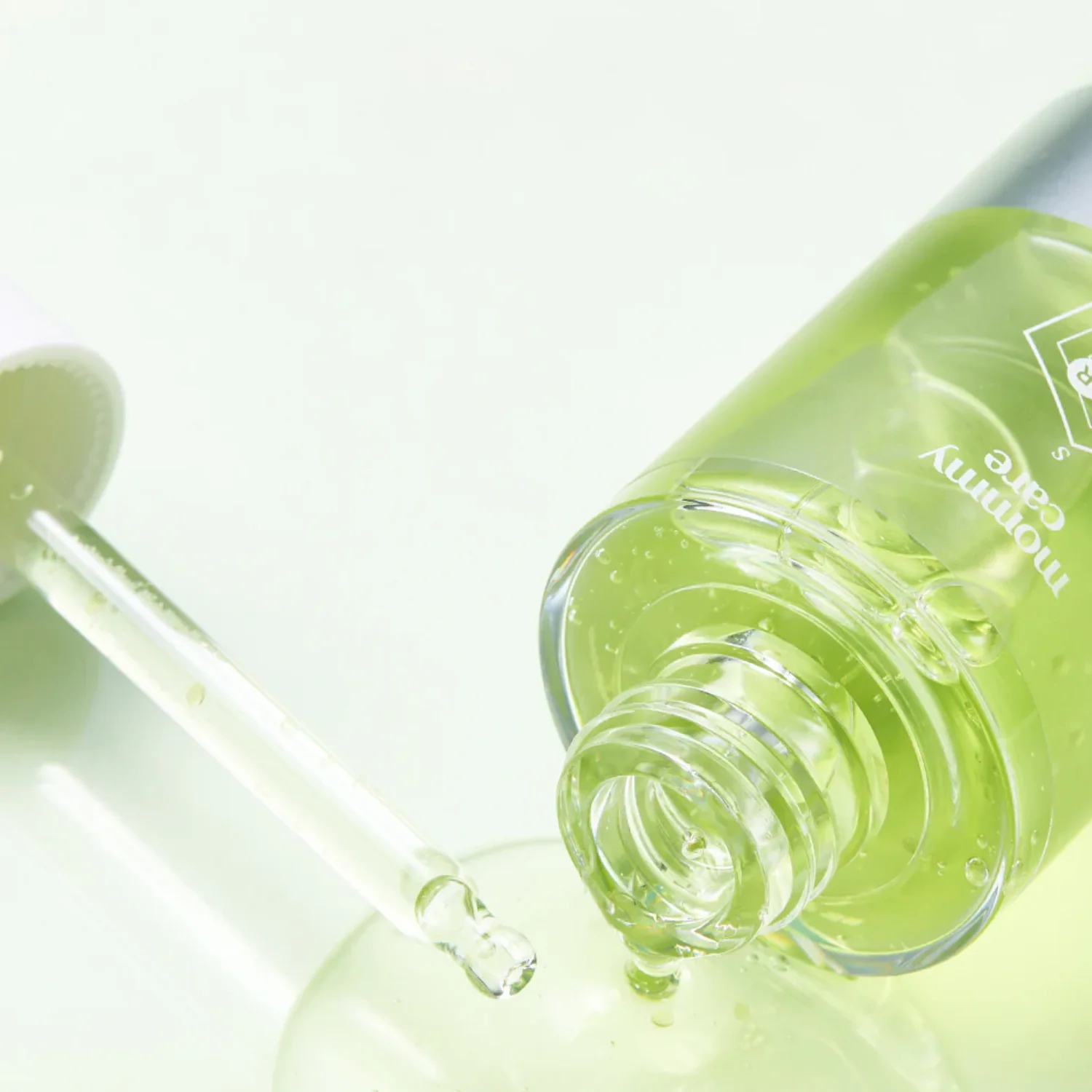 Sea Grape Pore Lifting Retinol Ampoule - Image 6