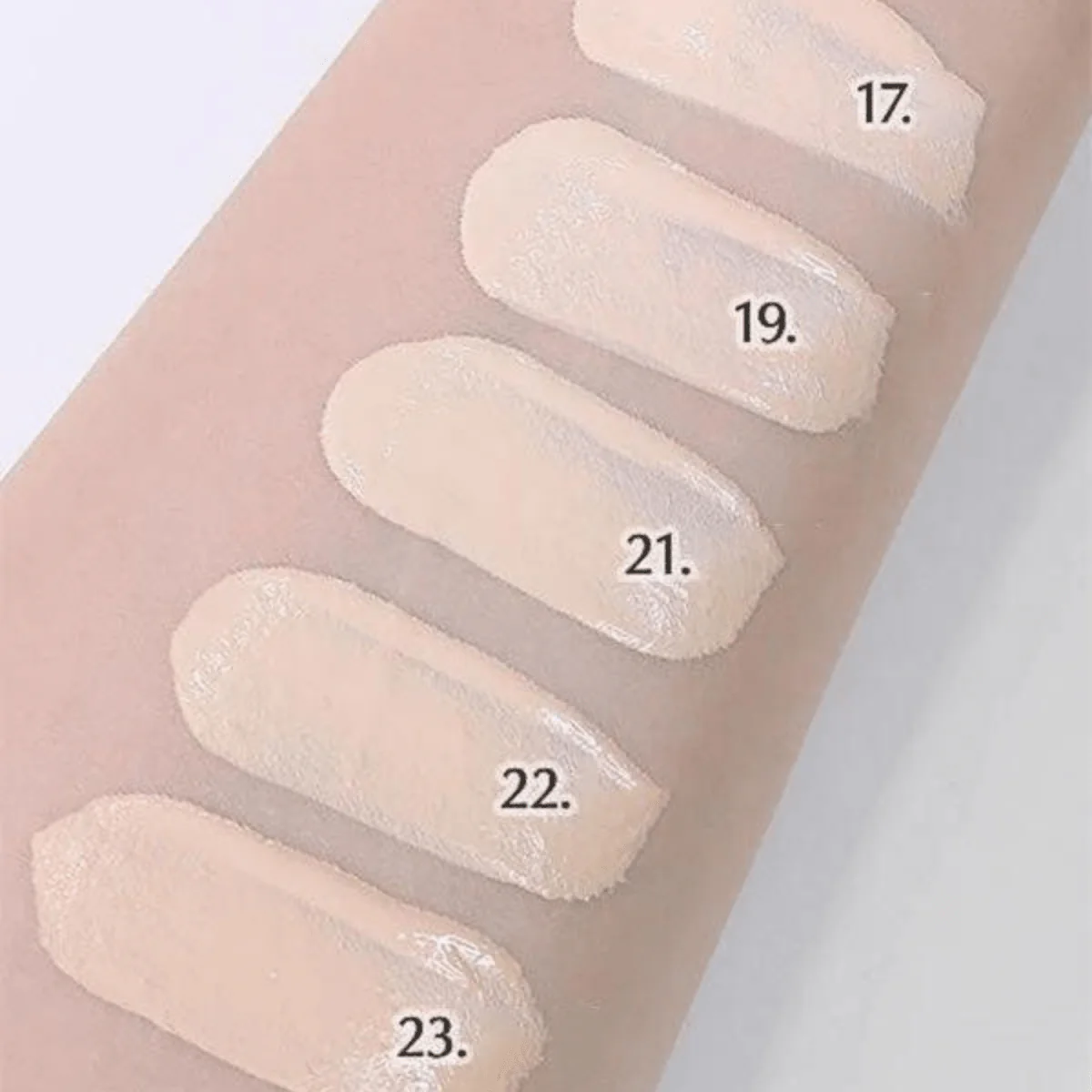 Water Velvet Cover Foundation - Image 3